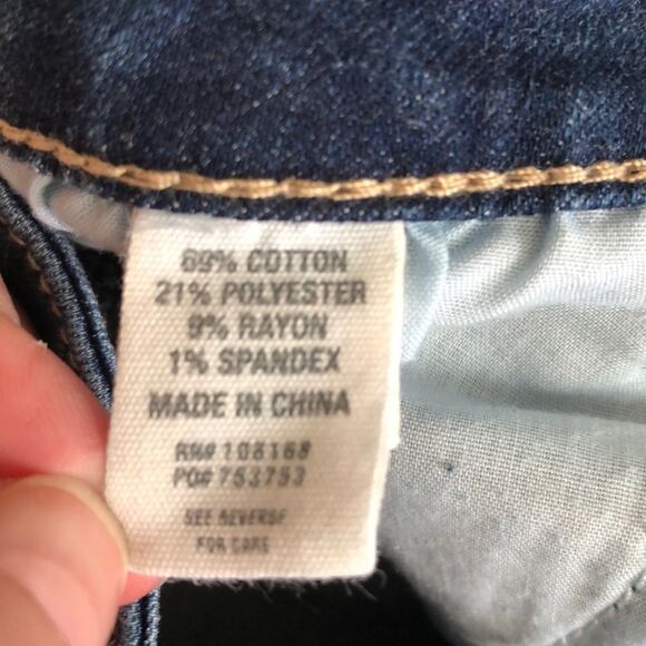 RSQ Sunset High Rise Med Wash Ripped Denim Shorts Size 1 - Picture 6 of 7